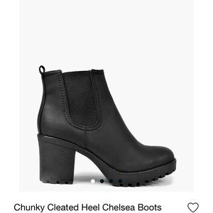 chunky heeled chelsea boot